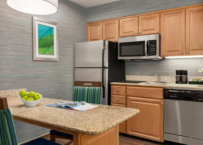 Homewood Suites By Hilton Fort Myers