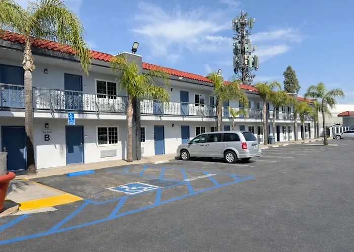Express Inn & Suites Ontario Airport