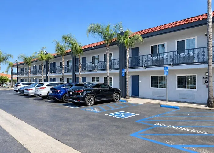 Express Inn & Suites Ontario Airport