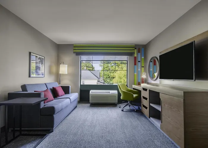 Hampton Inn East Aurora, Ny