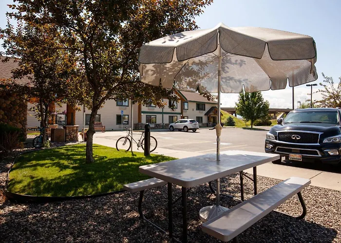 Mountainview Lodge And Suites