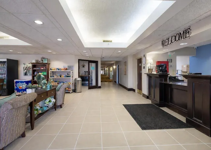 Greenfield Inn & Suites Owensboro, Ky Airport