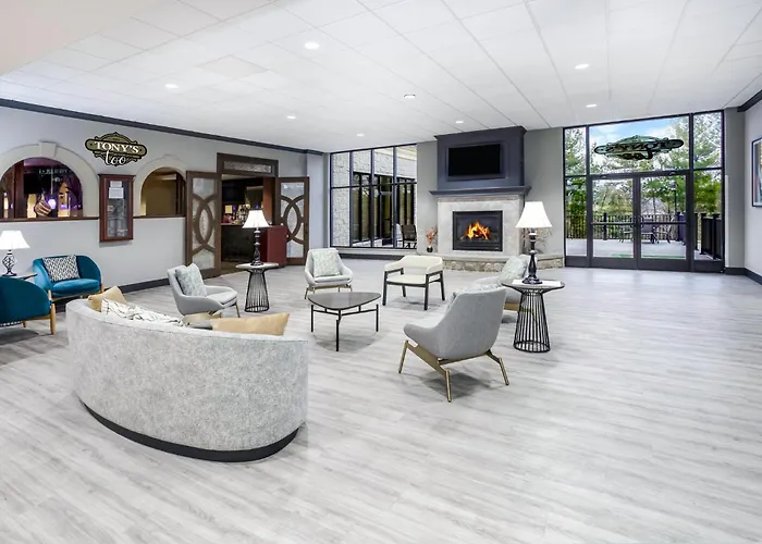 Holiday Inn Quincy By Ihg