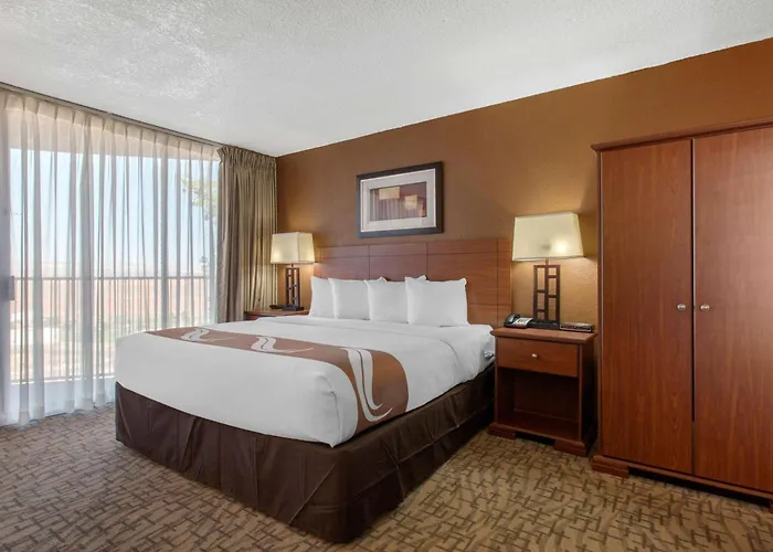 Scenic View Inn - Lake Powell - Page AZ