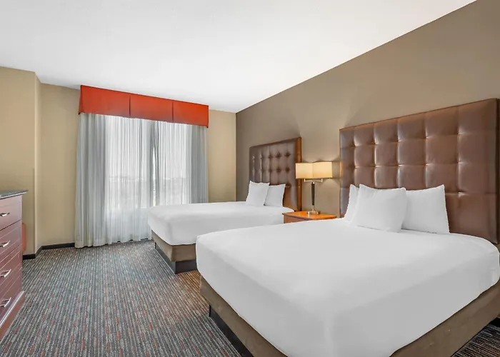 Drury Inn & Suites Fort Myers Airport Fgcu