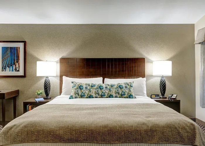 Garrison Hotel & Suites Dover-Portsmouth, An Ascend Collection Hotel