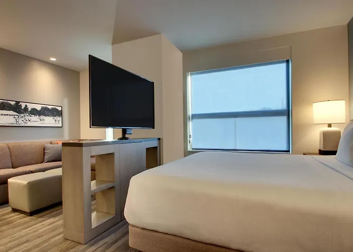 Hyatt House Oak Brook