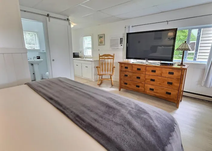 Kennebunkport Motor Lodge