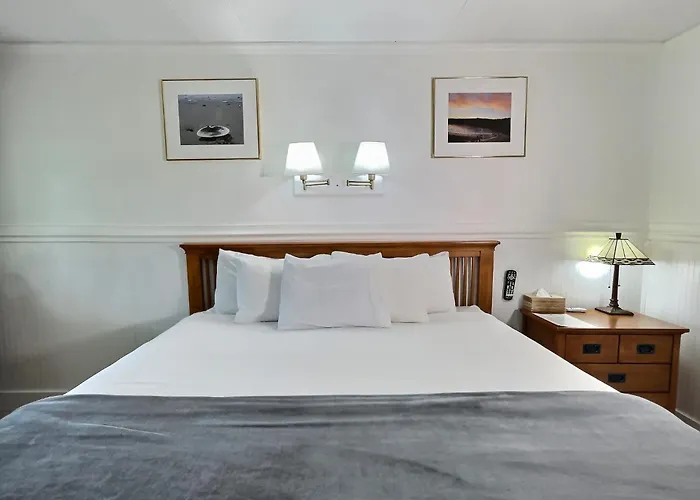 Kennebunkport Motor Lodge