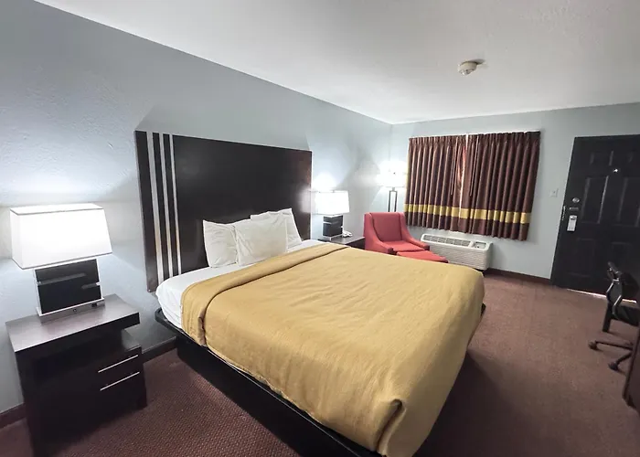 Owensville Inn