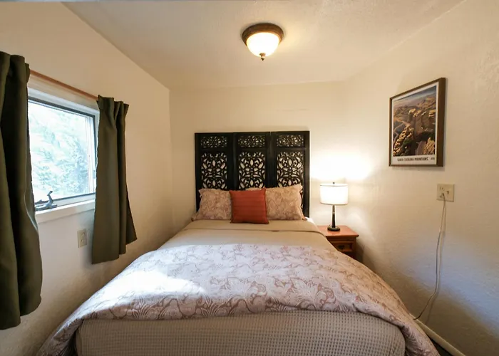 Jonquil Motel