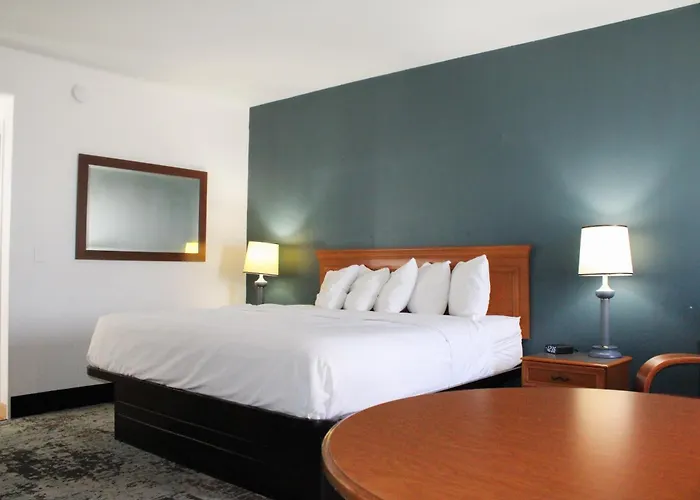 La Quinta By Wyndham Lakeland East - I-4
