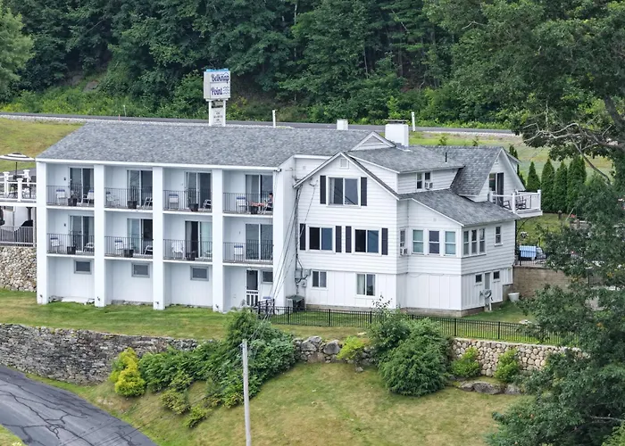 Belknap Point Inn