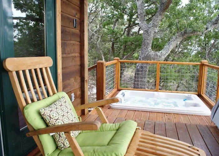 Luxury Cabins Stony Ridge-Emerald