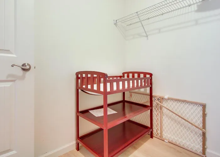 Spacious Bandon Getaway - 2 Blocks To Ocean!