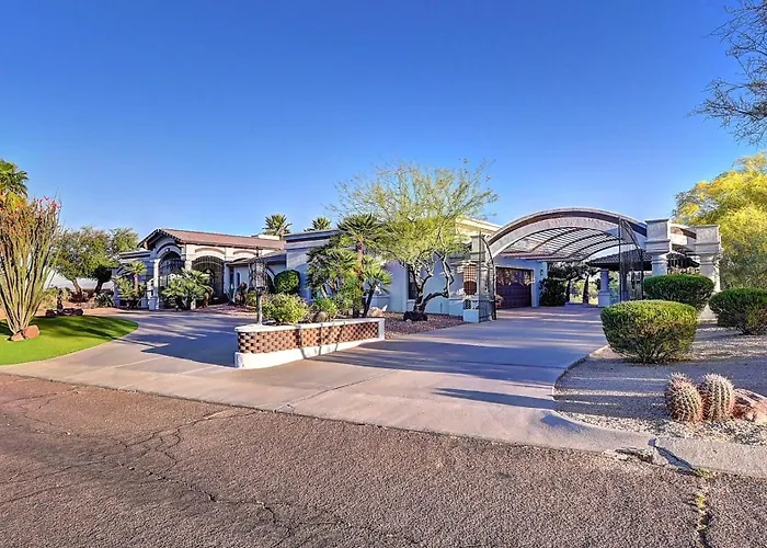 Spectacular Fountain Hills 5 Bdrm Wpool And Views