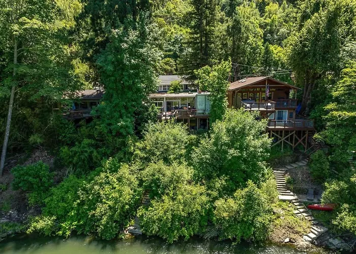 River View Lodge - Hot Tub And Tastings Included