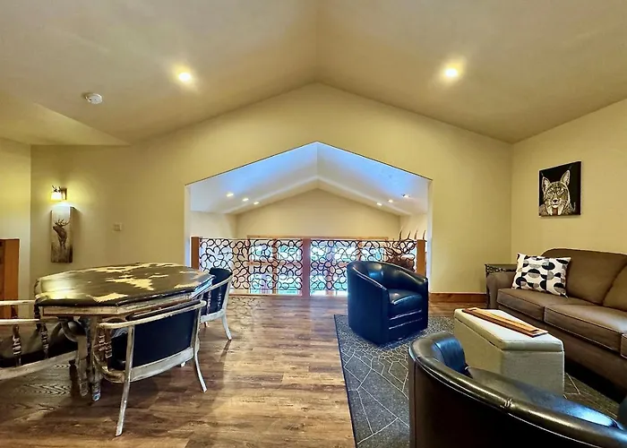 Eagle Bend Townhome W King Suites & Amazing Views
