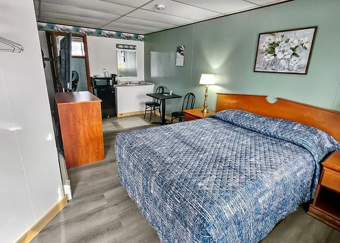 Katahdin Valley Motel