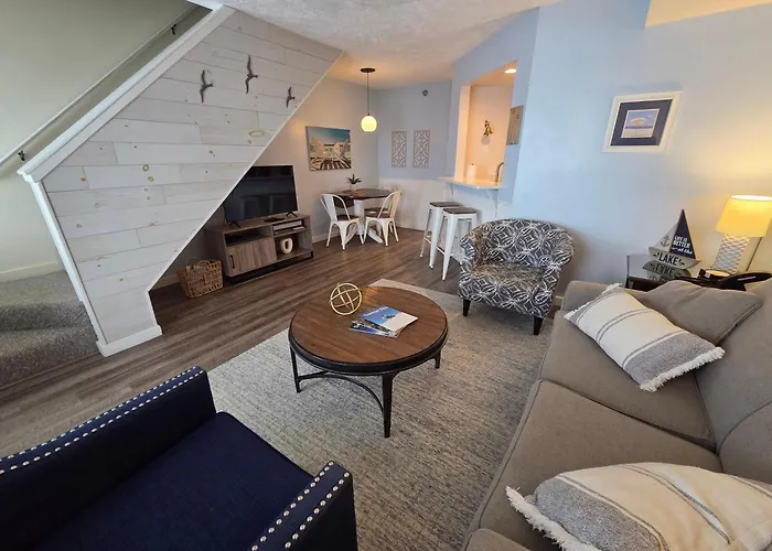 North Shore Inn Tc 307