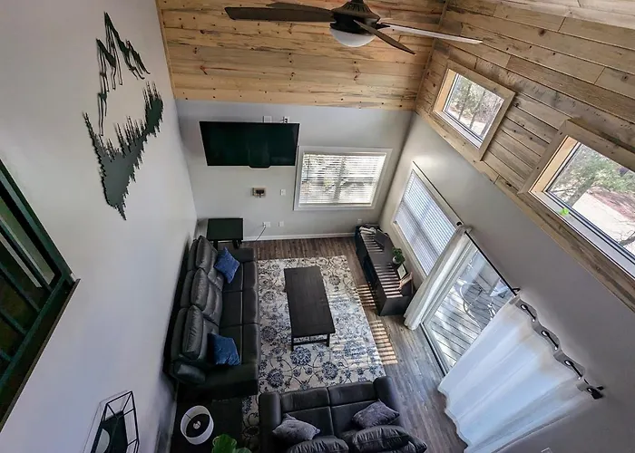 Pinetop Getaway W Sunset Deck & Fire Pit Table