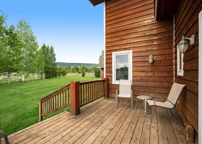 Fun W/ Family! Mtn-View Gem W/ Deck In Driggs