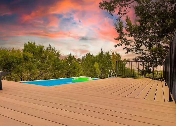 The Outlook - Spa And Deck Views Of Hill Country