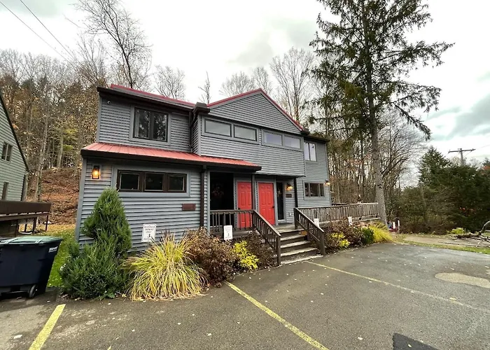 3 Ellicottville Townhome Ski Bike Golf Sleeps 10