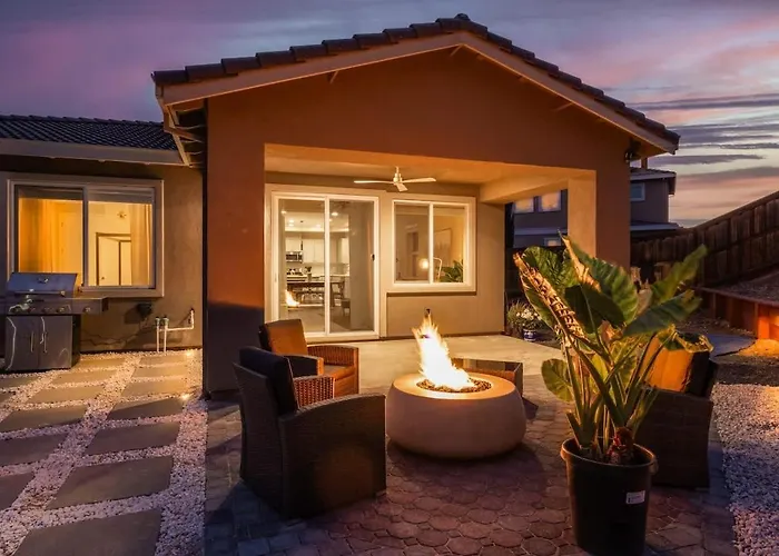 Home, Napa Vibe W/Fire Pit + Spa