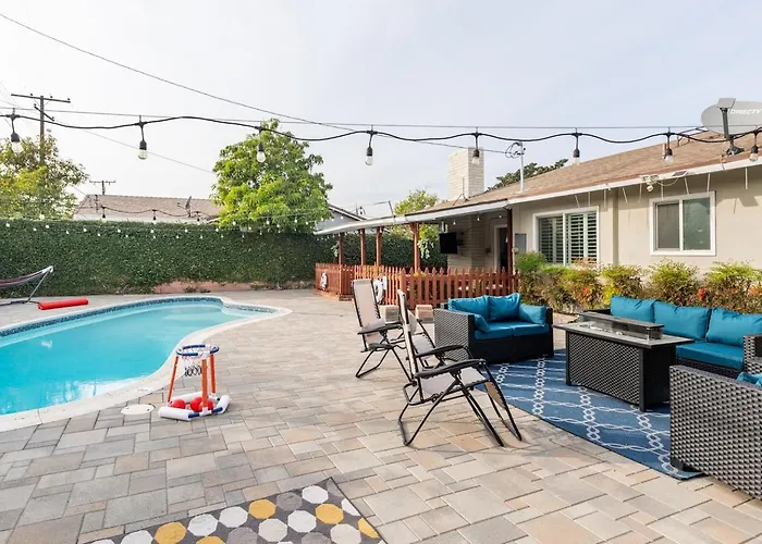 Private Pool Retreat Near Disney Game Room Firepit