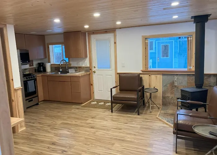 Two Lakes Guesthouse