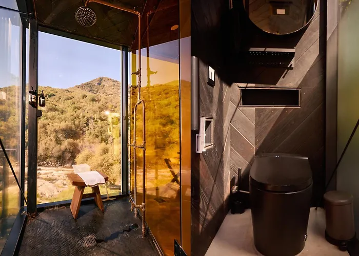 Paradise Ranch Inn- Limitless House Hot Tub,Sauna
