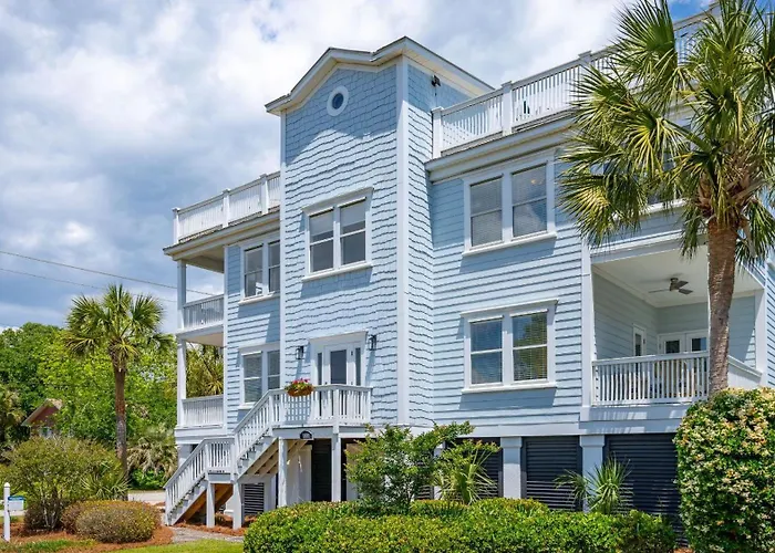 3800 Cameron Boulevard By Avantstay