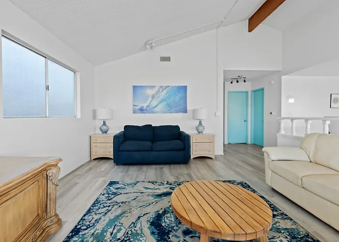 Ocean View Beach Stay W Pool Table & Bikes