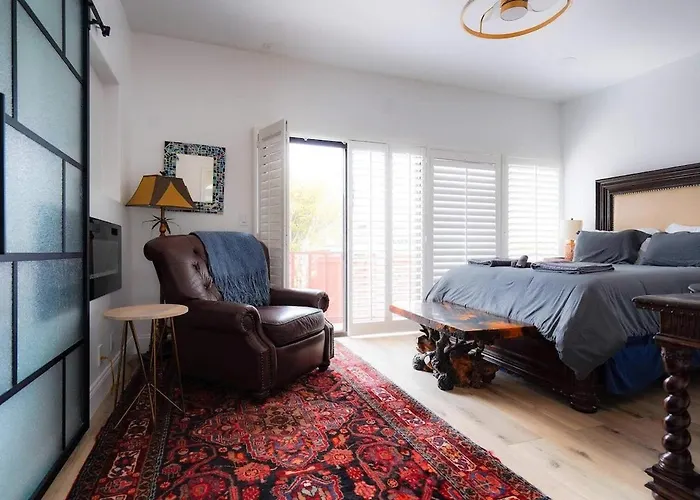 Gated Beachside Stay W Pool & Hot Tub