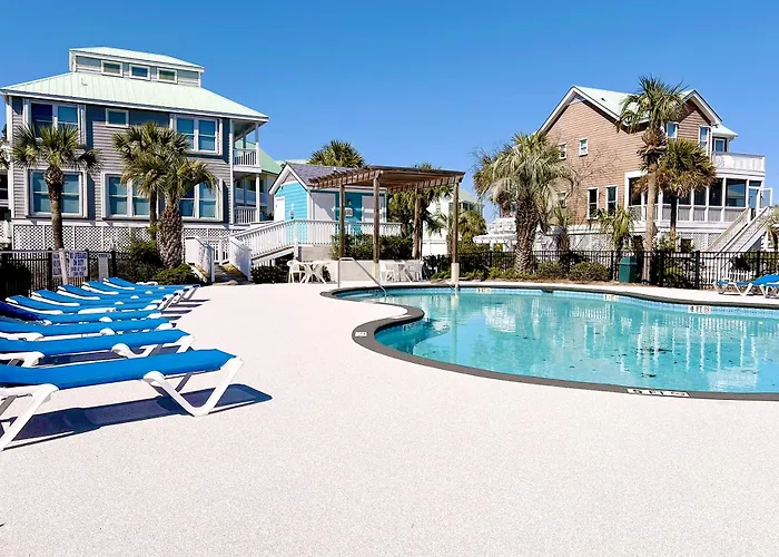 Beachfront Saint Helena Island Condo W/ Amenities!