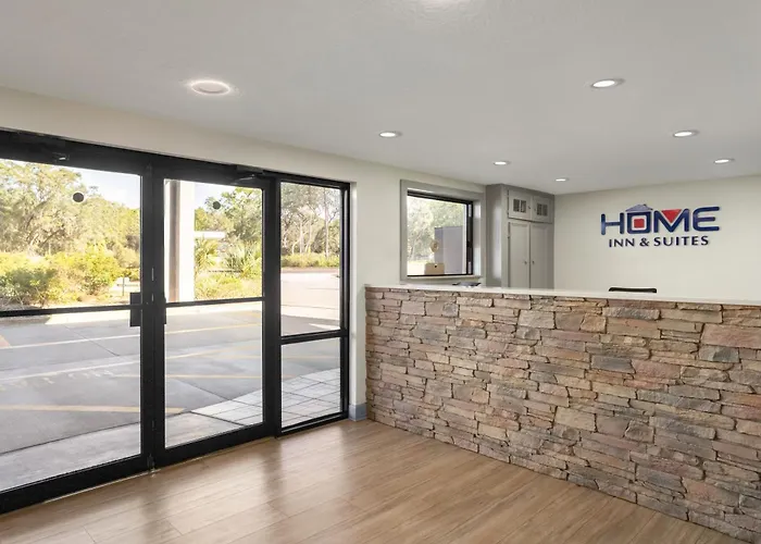 Home Inn & Suites