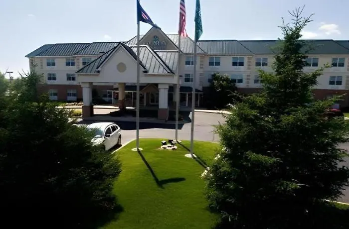 Country Inn & Suites By Radisson, Dundee, Mi