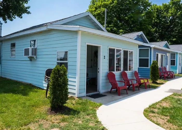 Sister Lake Cottages - Unit 2
