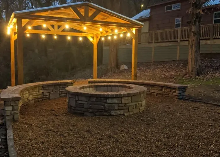 Thomas Cabin Forest Tiny Cabin With Hot Tub