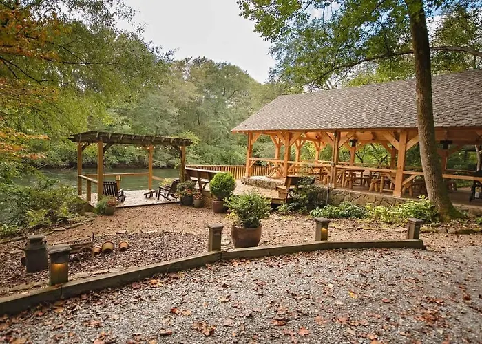 Cherokee Ridge Cabin Near The Ocoee River