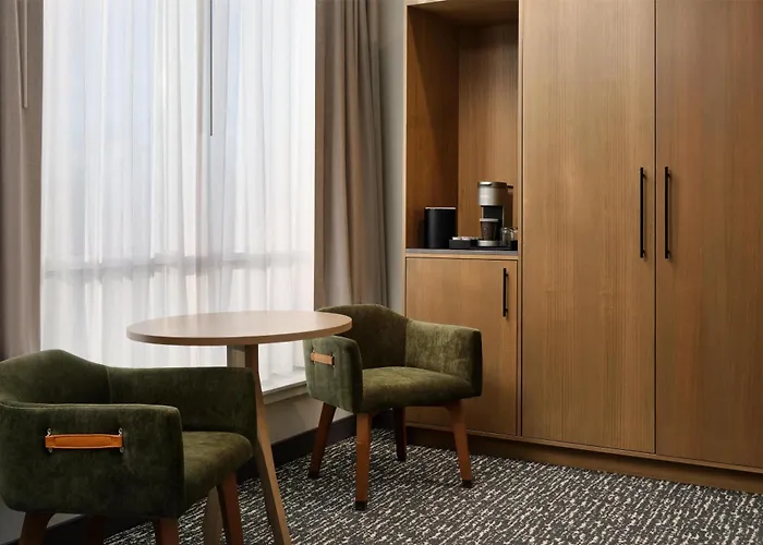Doubletree By Hilton Greenville Airport