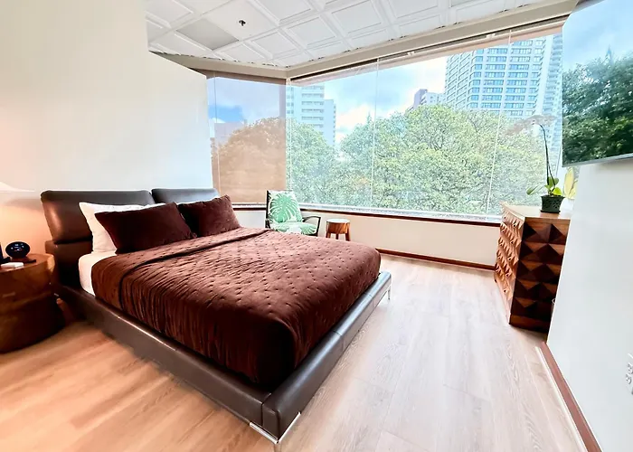 Luana Waikiki Hotel And Suites