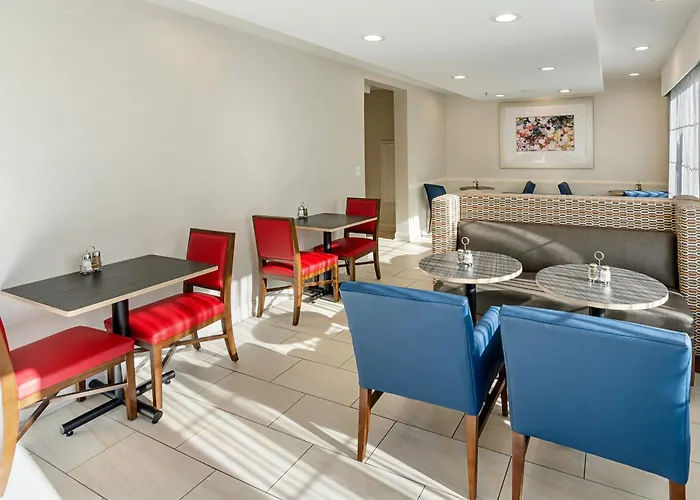 Holiday Inn Express Lexington By Ihg