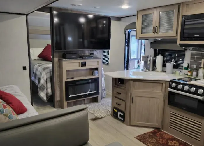 Glamping In The Smoky Mountains