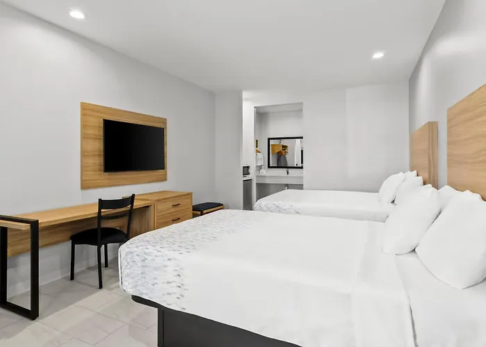 Americas Best Value Inn & Suites Tomball Grand Parkway