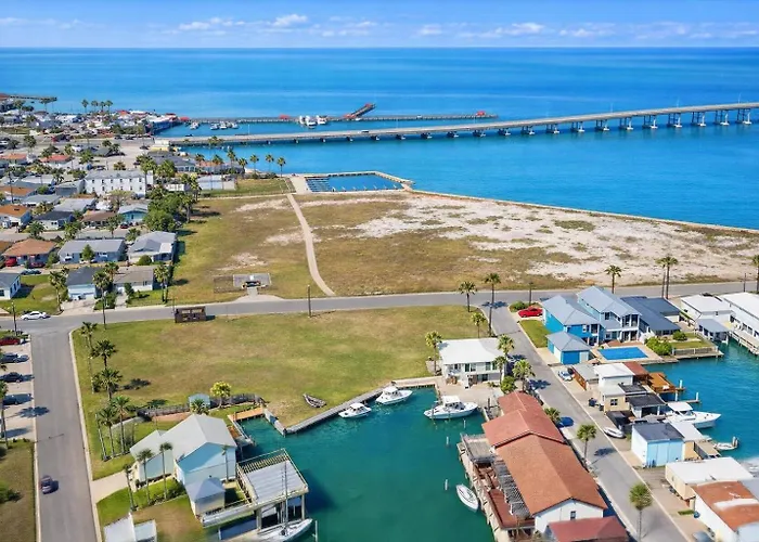 Channelfront - Dock - Fishing - Bbq - Deck