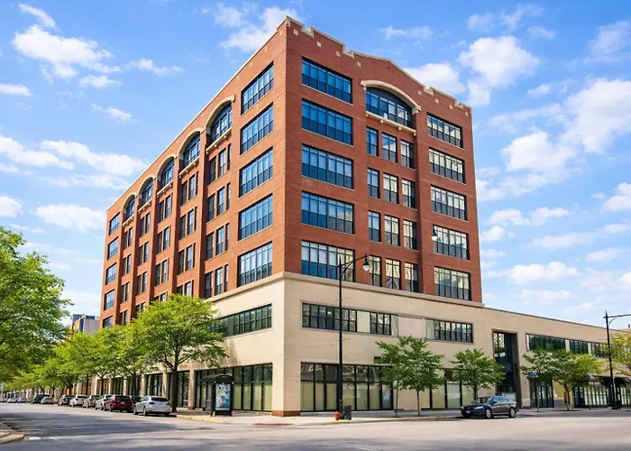 Mccormick Suites By Slumber Stay