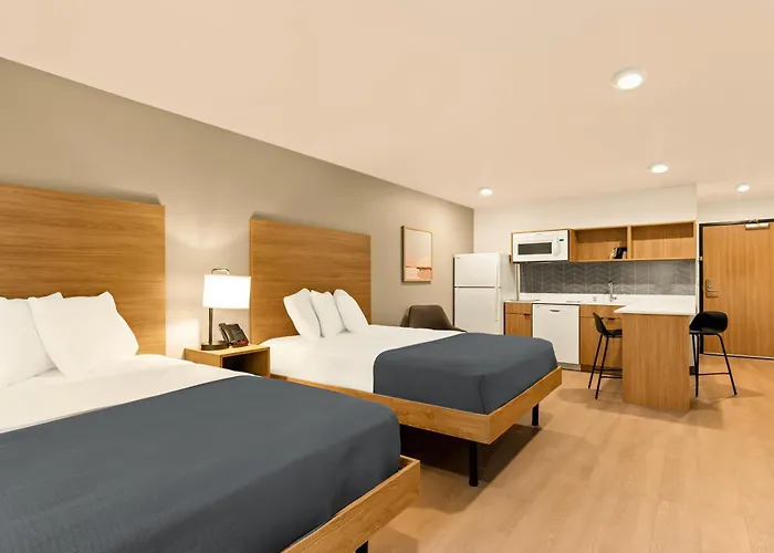 Livaway Suites Austin-San Marcos