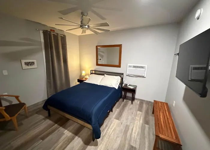 Germantown Inn & Lounge Rm 3